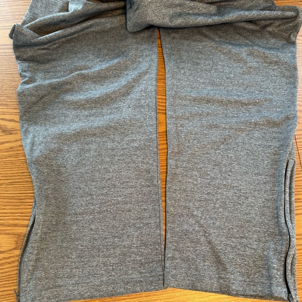Straight Leg Heather Gray Joggers by Champion, Warm Lining. - Picture 4 of 12